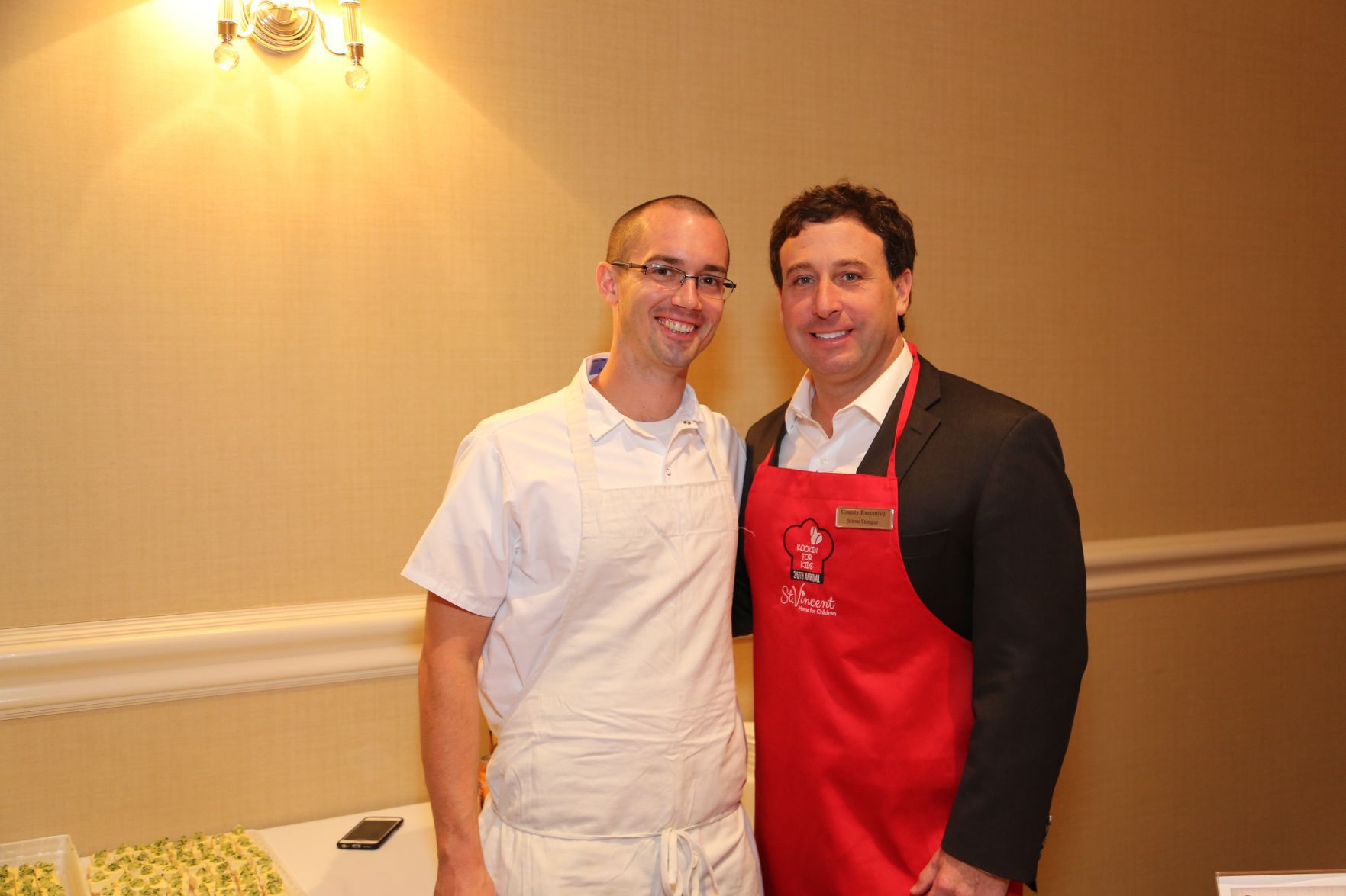 Brian Moxey, Steve Stenger